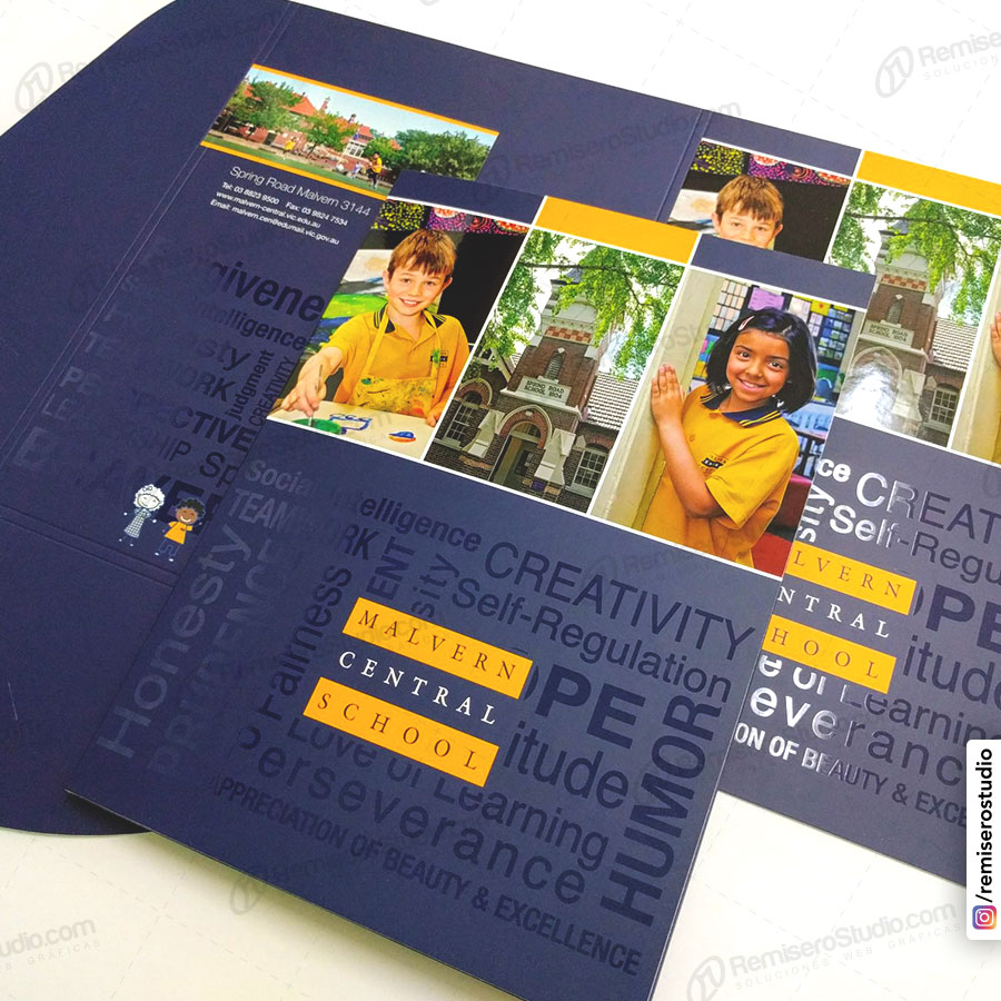 Folders para presentación de colegios impresos a full color con barniz uv sectorizado