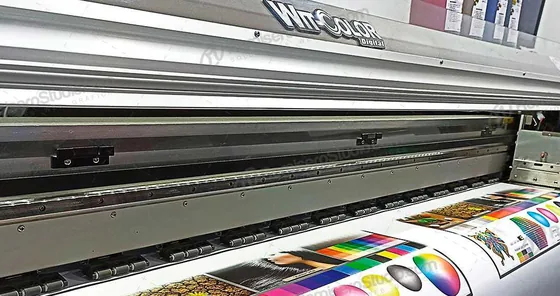 Impresión en vinil adhesivo de alta resolución