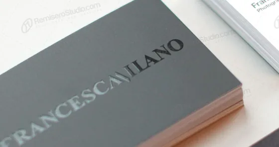 Tarjetas personales con sectorizado UV brillante
