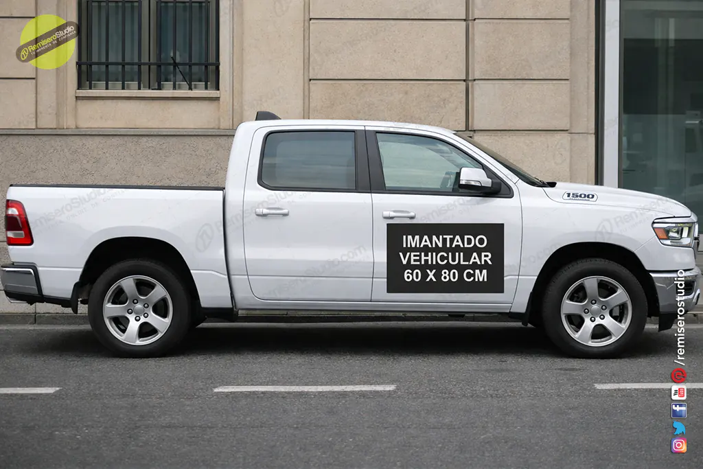 Imantado vehicular 60×80 cm — RemiseroStudio.com Lima Perú