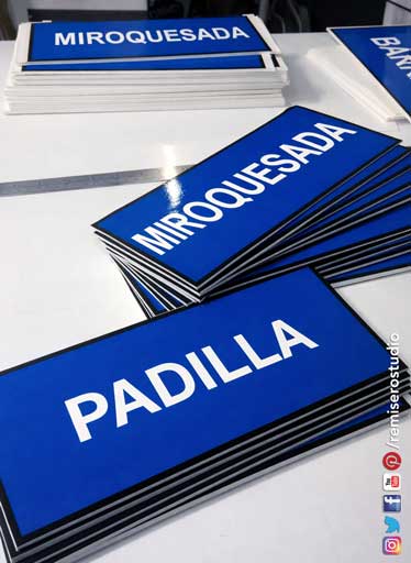 Señalética corporativa en PVC